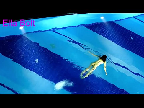 ❤️ Non posso smettere di guardare, giovane bionda catturata nuotare nuda nella piscina del resort ELLA BOLT ️❌ Video di sessoal it.epicshowdown.top ❌️